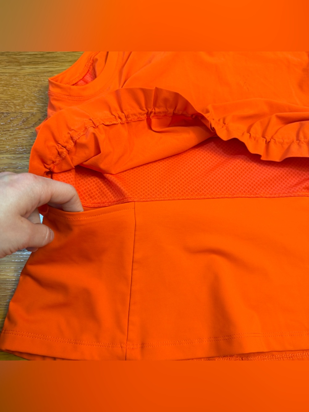 Athleta Venture Out Tanks in Vibrant Orange - Size Medium - Picture 8 of 8